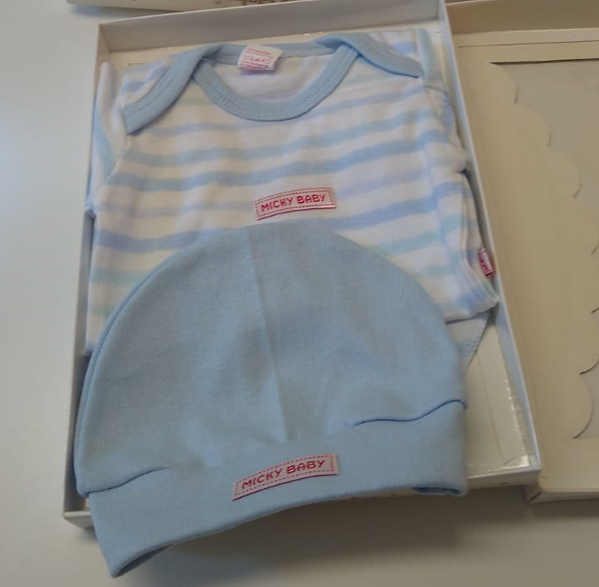 conjunto bebes, gorro y prenda